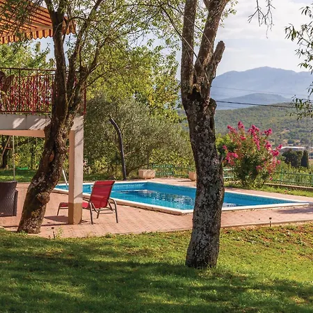 11 Σπίτι διακοπών *