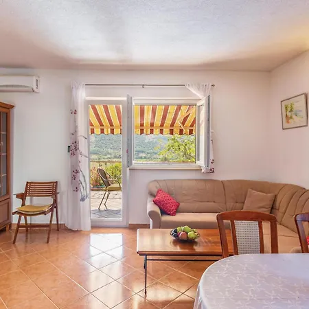 11 Σπίτι διακοπών *