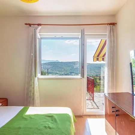 Σπίτι διακοπών 11 *